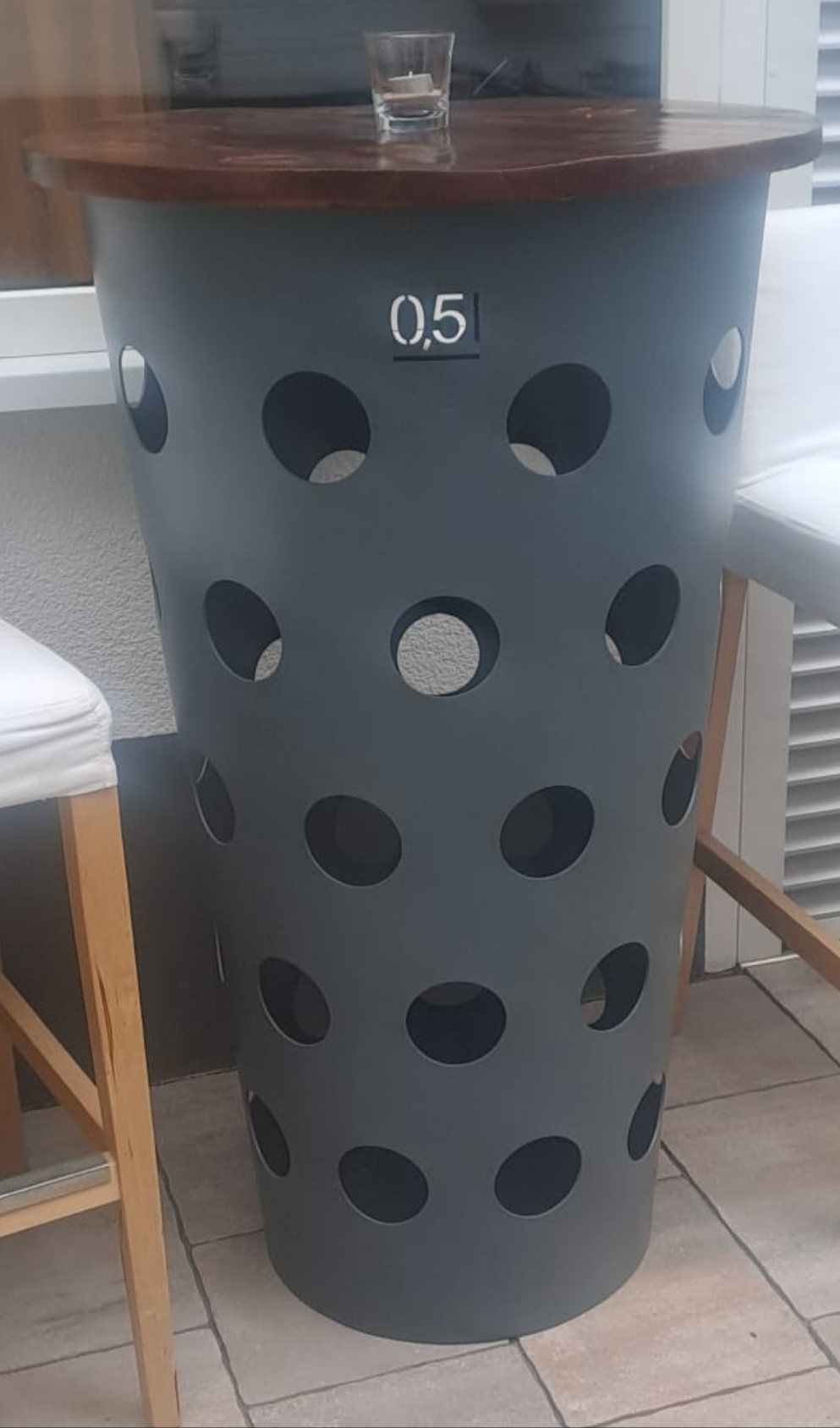 "Dubbe" Stehtisch 3mm Stahl